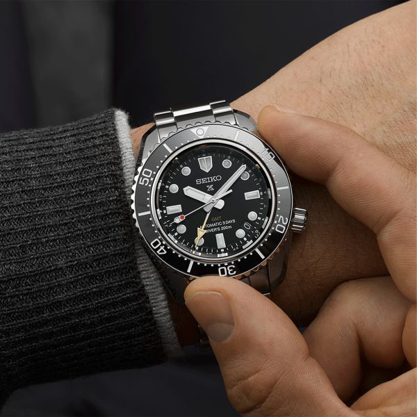 Seiko Prospex Automatic Diver's GMT 1968 "Dark Depths" black dial steel bracelet 42 mm