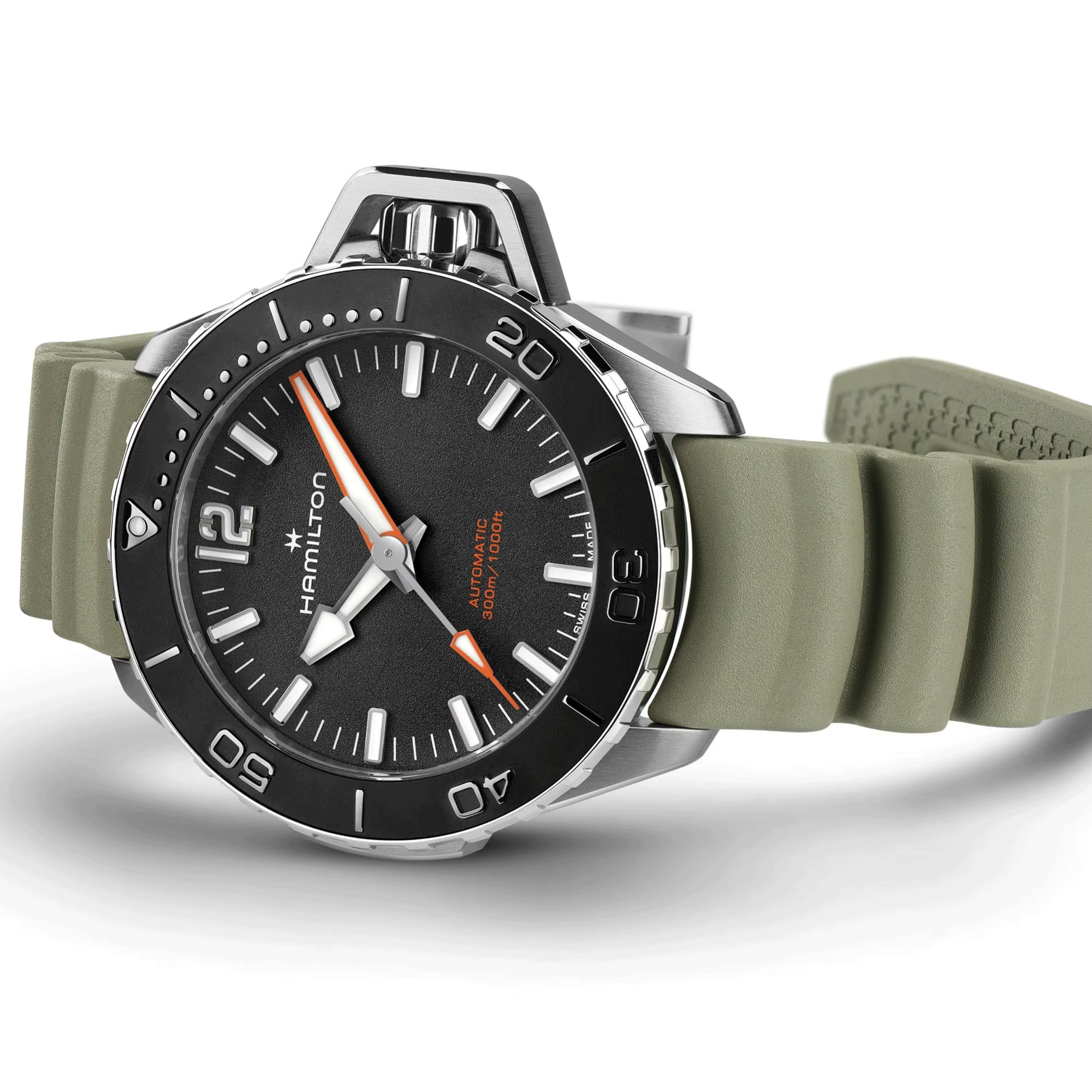 Hamilton Khaki Navy Frogman automatic watch black dial green rubber strap 41 mm H77455331