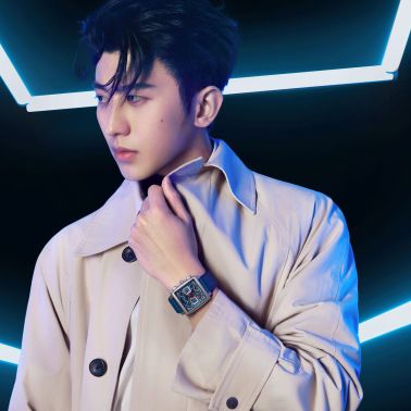 Montre TAG Heuer Monaco Original Blue automatique cadran squelette cuir et caoutchouc bleu 39 mm CBL2182.FT6235