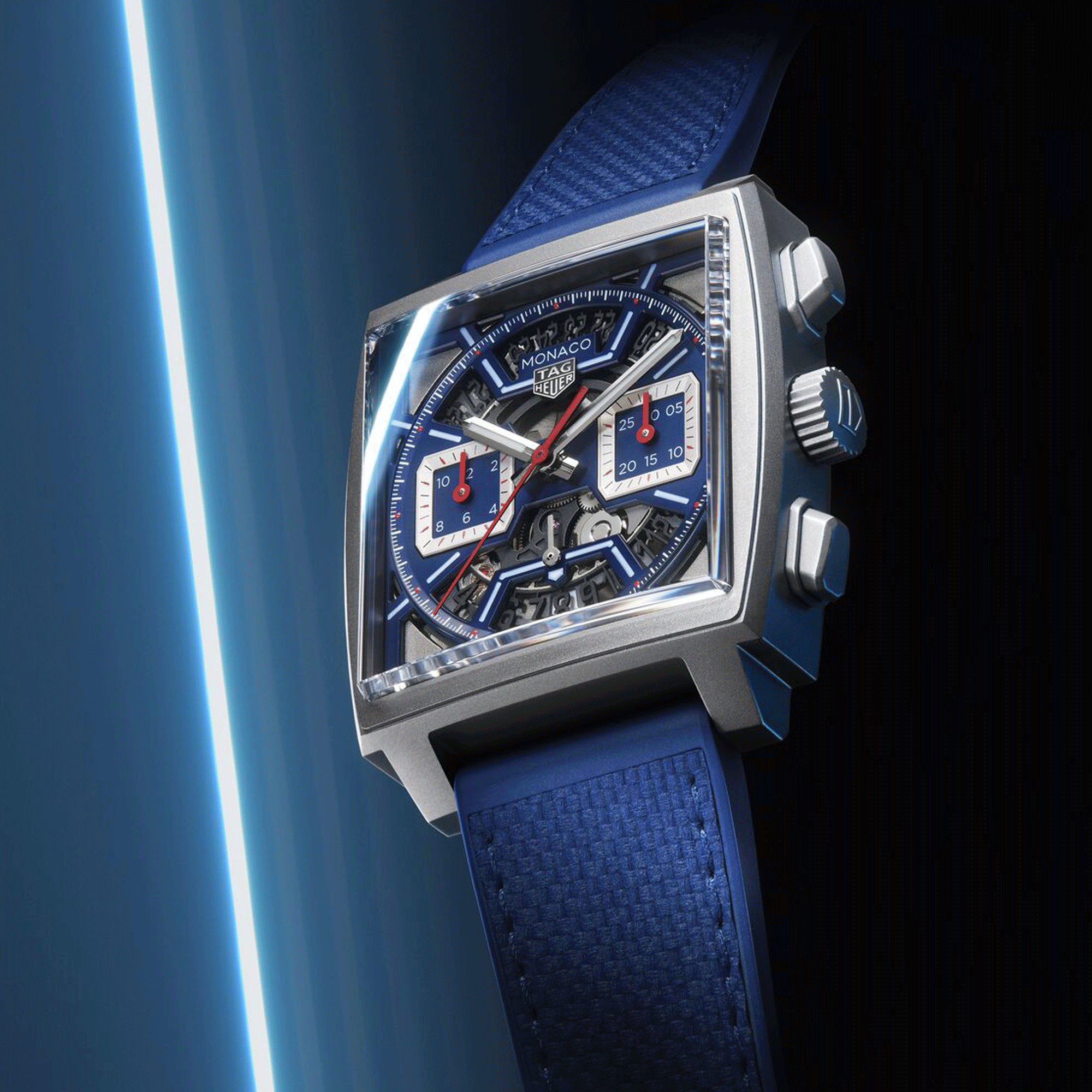 Montre TAG Heuer Monaco Original Blue automatique cadran squelette cuir et caoutchouc bleu 39 mm CBL2182.FT6235