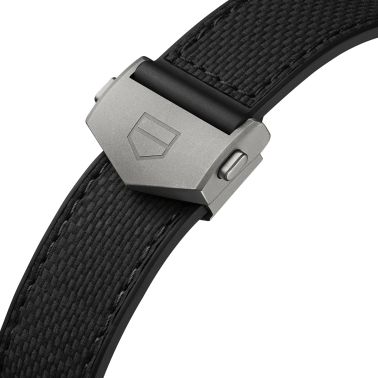 Montre TAG Heuer Monaco Racing Red automatique cadran squelette cuir et caoutchouc noir 39 mm CBL2183.FT6236