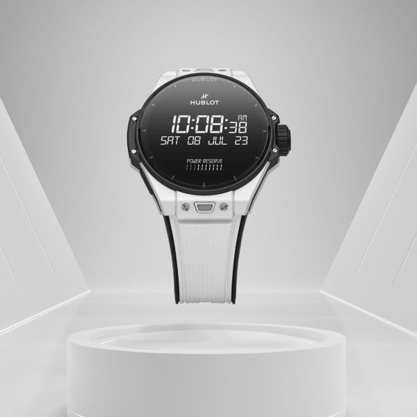 Hublot connected sales