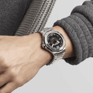 Montre Baume et Mercier Riviera automatique cadran noir bracelet acier 42 mm 10717