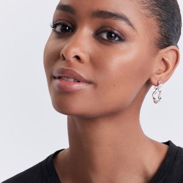 Boucles d'oreilles Dior Couture en or blanc et diamants JDIO95012