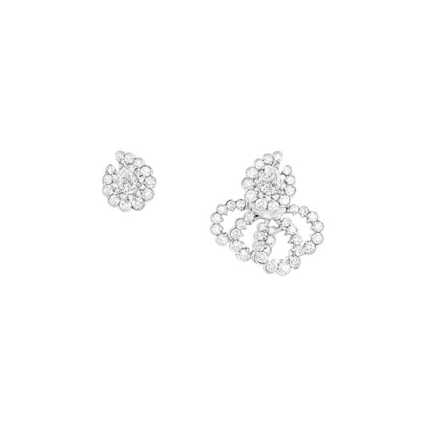 Boucles d'oreilles Dior Couture en or blanc et diamants