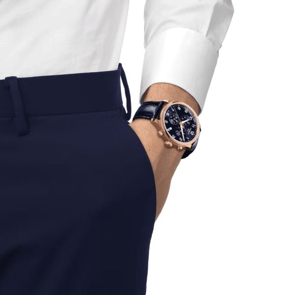 Montre Tissot T-Sport Chrono XL Classic PVD Or Rose quartz cadran bleu bracelet cuir bleu 45 mm T116.617.36.042.00