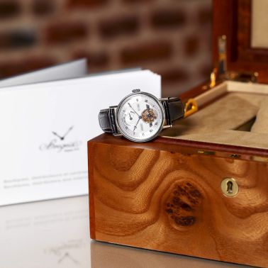 Breguet Classique Complication Tourbillon 5317 platinium automatic 39 mm Full Set