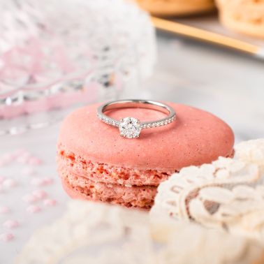 Lepage Demoiselle engagement ring in white gold diamonds