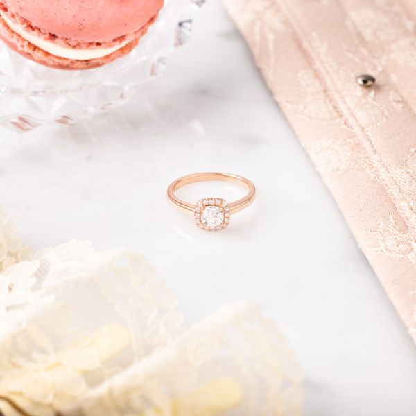 Lepage Jolie-Rose engagement ring in rose gold and diamonds