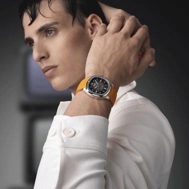 Mido Multifort TV Big Date automatic watch grey dial orange rubber strap 40 mm