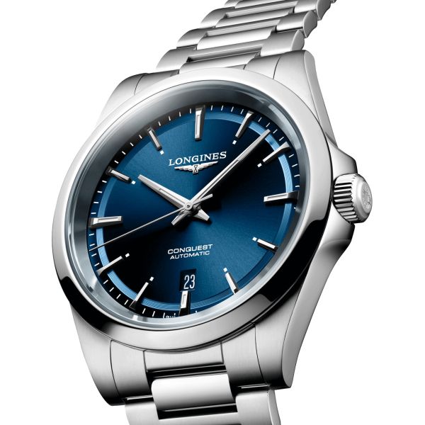 Montre Longines Conquest 2023 automatique cadran bleu bracelet acier 41 mm L3.830.4.92.6