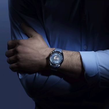 Montre Omega Seamaster Aqua Terra 150M GMT Worldtimer 75ème Anniversaire Co-Axial Master Chronometer bracelet caoutchouc 43 mm