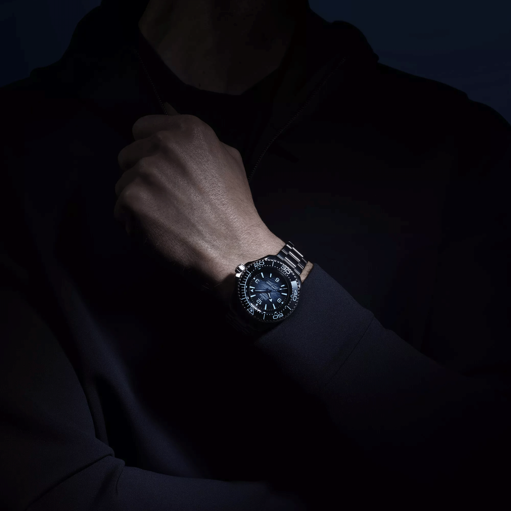 Montre Omega Seamaster Ocean Ultra Deep Summer Blue Lepage