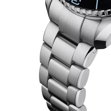 Montre Omega Seamaster Planet Ocean 6000M Ultra Deep 75ème Anniversaire Co-Axial cadran bleu bracelet acier 45,5 mm