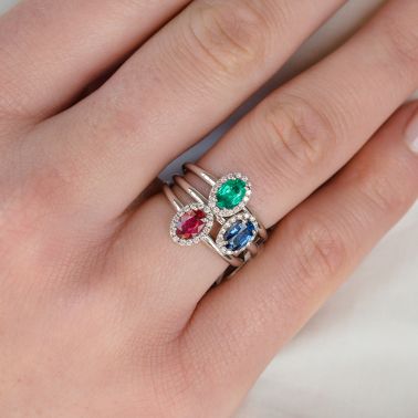 Lepage Antoinette ring in yellow gold, emerald and diamonds