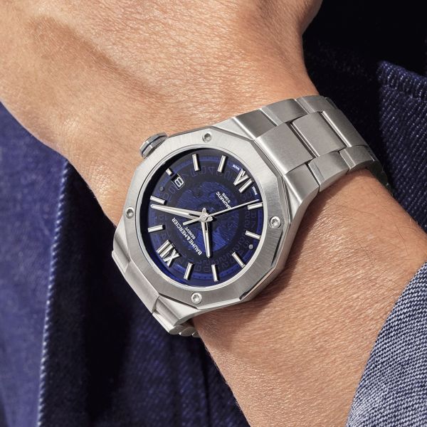 Watch Baume et Mercier Riviera automatic night blue dial steel bracelet 42 mm
