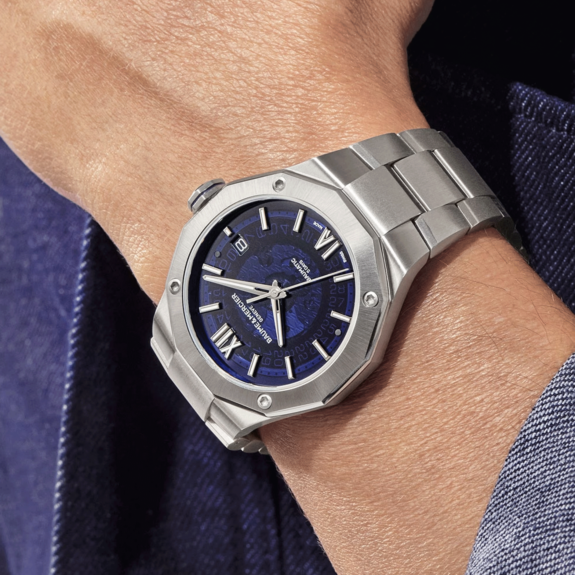 Watch Baume et Mercier Riviera automatic night blue dial steel bracelet 42 mm