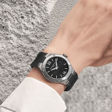 Watch Baume et Mercier Riviera automatic white dial steel bracelet 36 mm