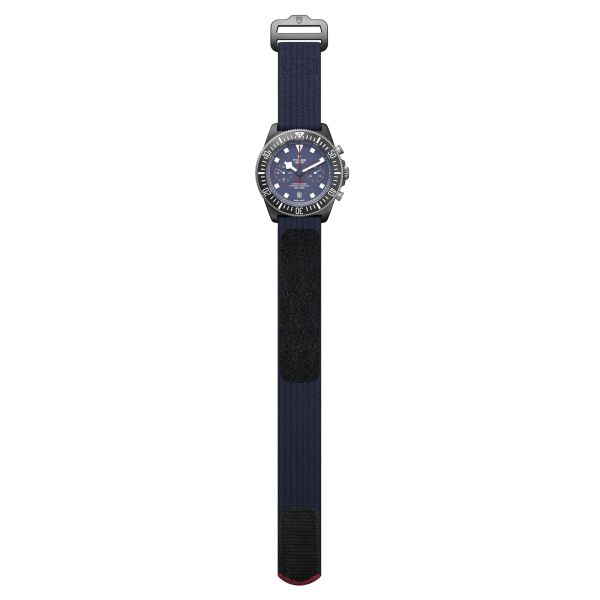 Montre Tudor Pelagos FXD Chrono Alinghi Red Bull Racing Edition automatique cadran bleu bracelet tissu bleu 43 mm M25807KN-0001