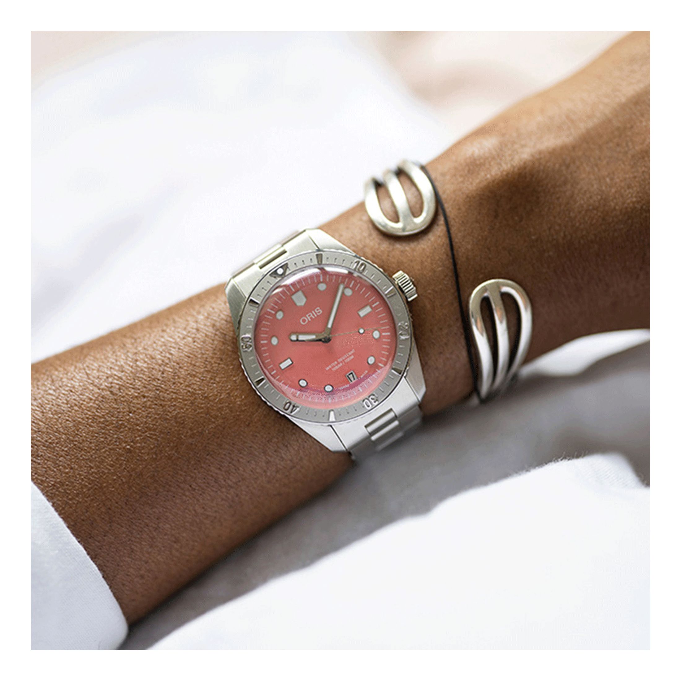 oris-divers-sixty-five-cotton-