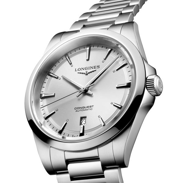 Montre Longines Conquest 2023 automatique cadran argenté bracelet acier 41 mm L3.830.4.72.6