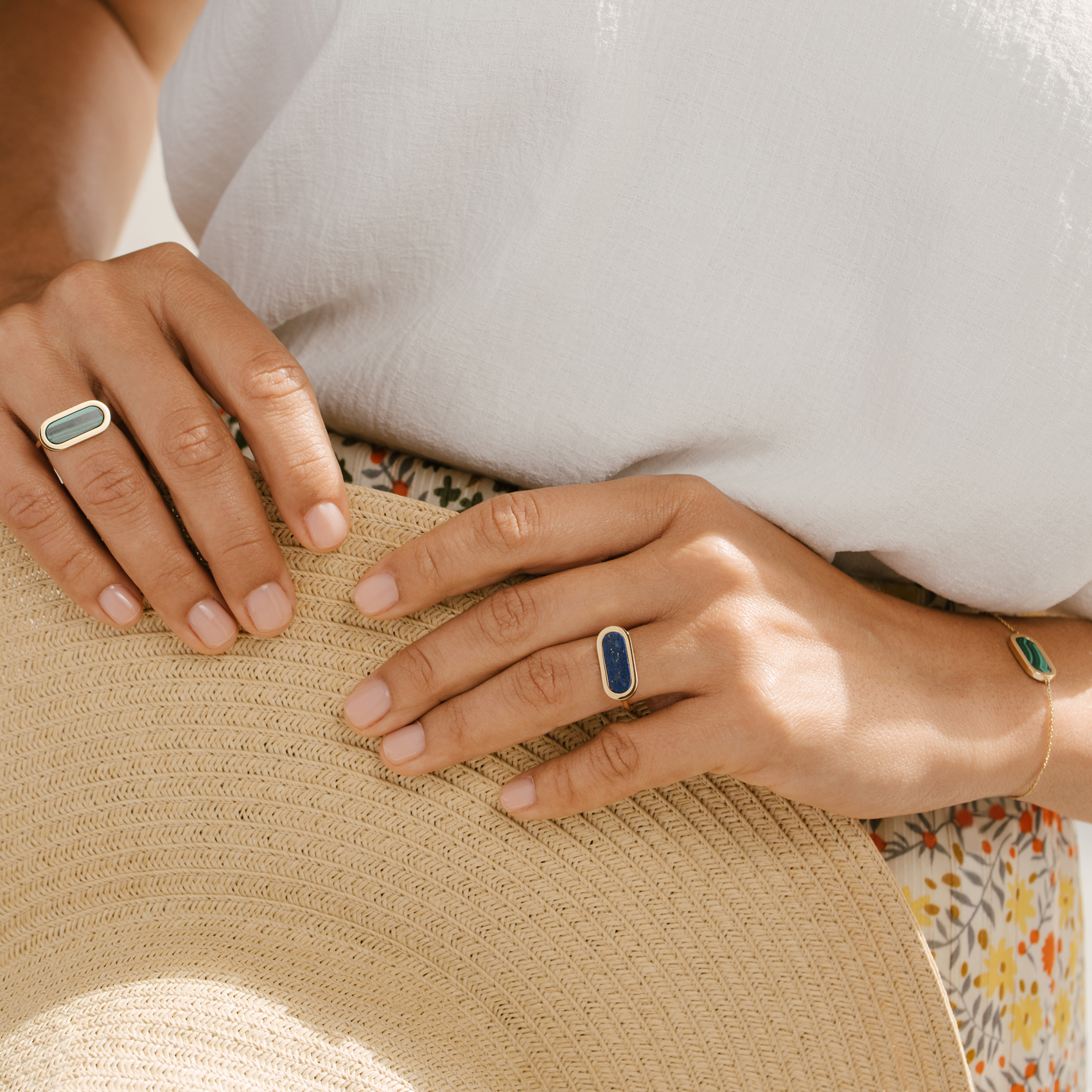 So Shocking Première fois Ring gold and lapis lazuli