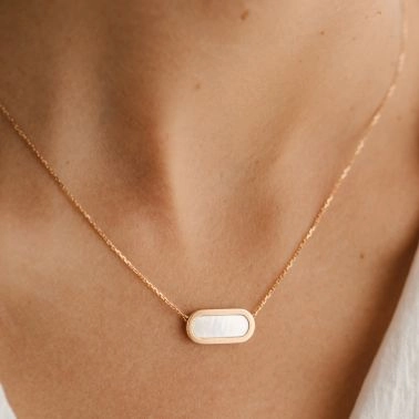 So Shocking Première fois Necklace pink gold and mother-of-pearl
