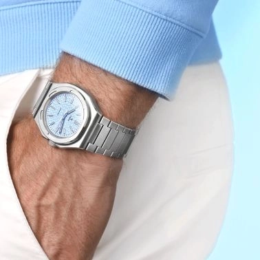 Yema Urban Traveller automatic watch blue dial stainless steel bracelet 39 mm