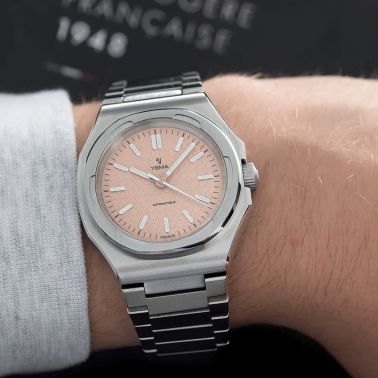 Montre Vintage Yema Automatique - Mouvement Mécanique, Cadran Blanc Brique - Acier Inoxydable - Occasion à Réparer