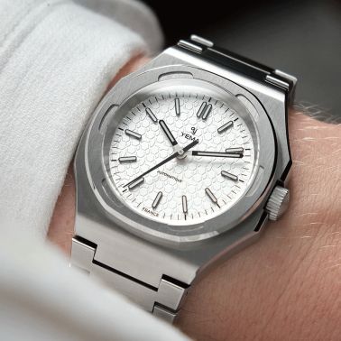 Yema Urban Traveller automatic watch white dial stainless steel bracelet 39 mm