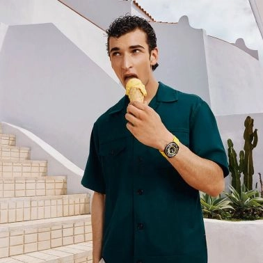 Montre Tissot T-Sport Sideral S automatique cadran noir bracelet caoutchouc jaune 41 mm T145.407.97.057.00