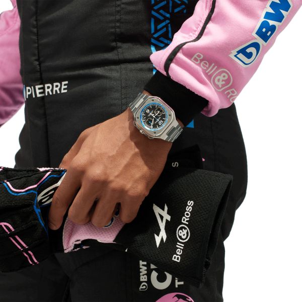 Bell & Ross BR 05 Chrono A523 Alpine Edition automatic black dial steel bracelet 42 mm