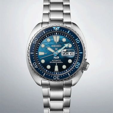 Seiko Prospex Automatic Diver's " King Turtle Great Blue" PADI blue dial steel bracelet 45 mm