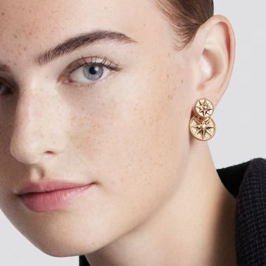 Boucle d'oreille Dior Rose des Vents en or jaune, diamants et nacre JRDV94042