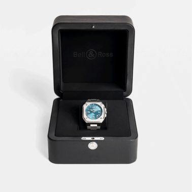 Montre Bell & Ross BR 05 GMT Sky Blue automatique cadran bleu bracelet acier 41 mm