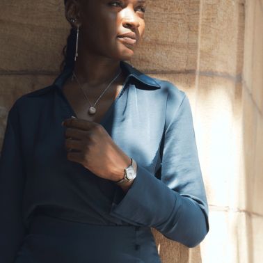 Hamilton Jazzmaster Lady quartz diamond watch blue mother-of-pearl dial taupe leather strap 26 mm