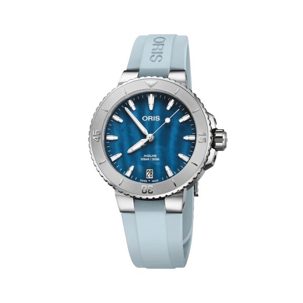 Montre Oris Plongée Aquis Date automatique cadran nacre bleu bracelet caoutchouc 36,5 mm