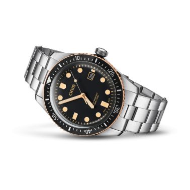 Montre Oris Plongée Divers Sixty-Five automatique cadran noir bracelet acier 42 mm