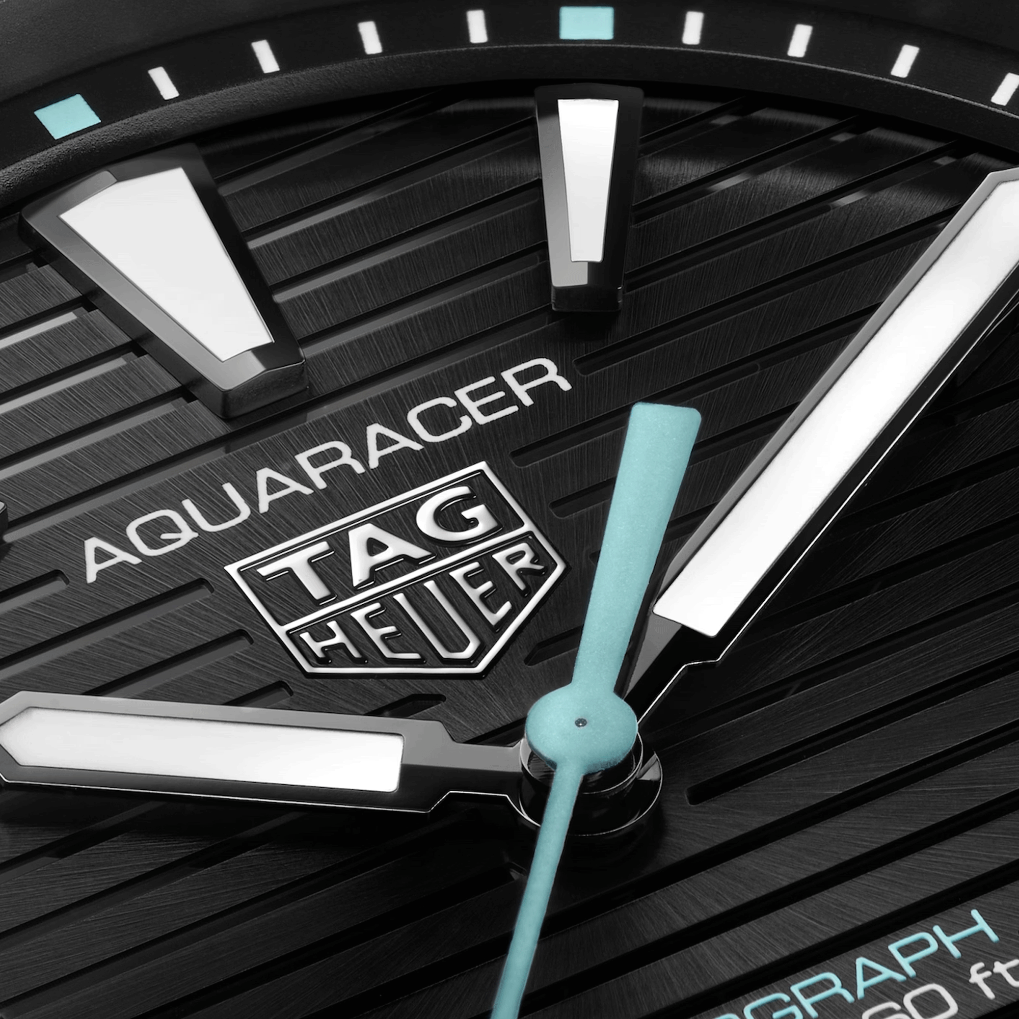 Montre TAG Heuer Aquaracer Professional 200 Solargraph solaire cadran noir bracelet caoutchouc noir 40 mm WBP1112.FT6199