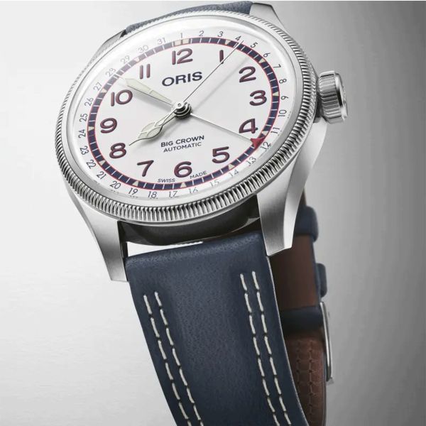 Montre Oris Big Crown Pointer Date Hank Aaron automatique cadran blanc bracelet cuir 40 mm