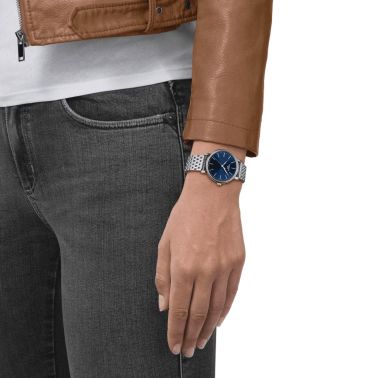 Tissot Everytime quartz watch blue dial steel bracelet 34 mm T143.210.11.041.00
