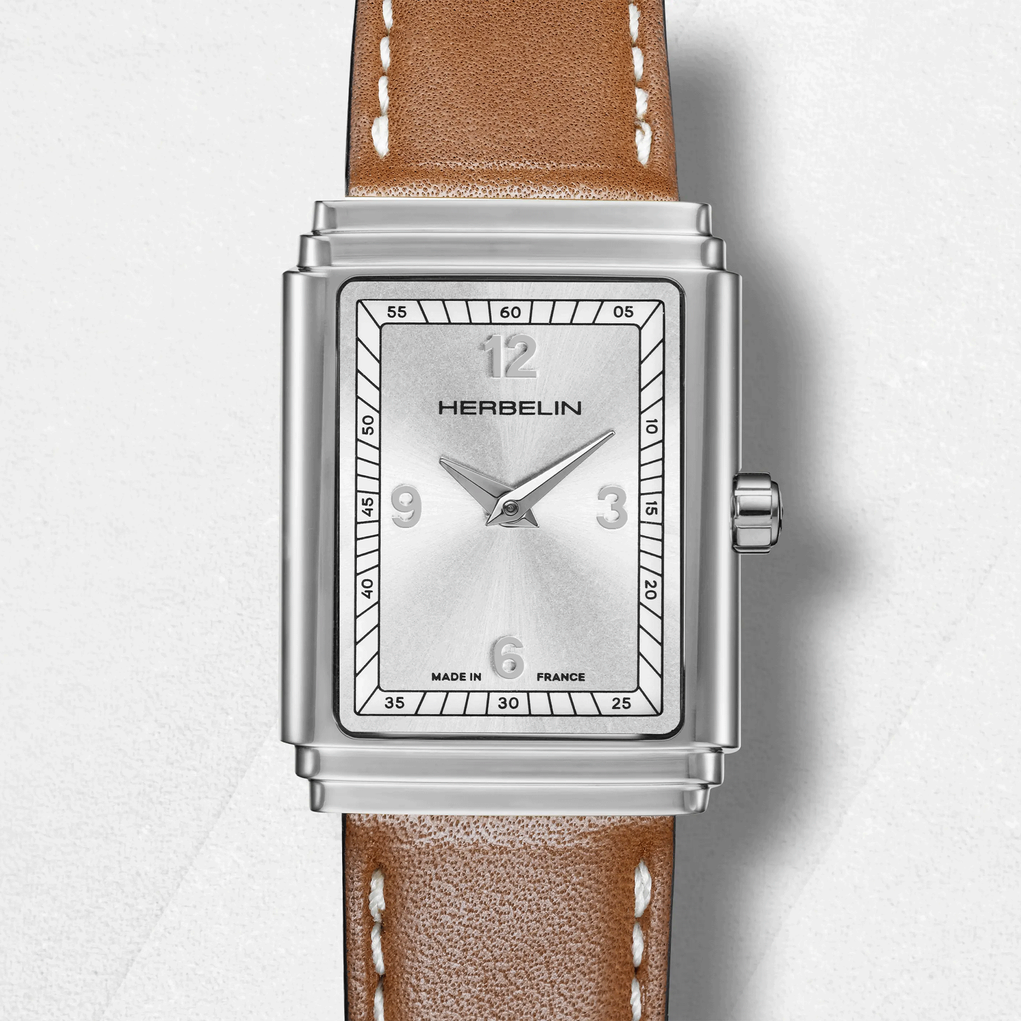 Montre Herbelin Art Déco quartz cadran argenté bracelet cuir 29,5 x 22 mm