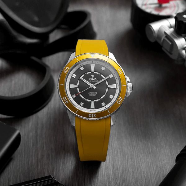 Yema Sous-Marine automatic watch black dial yellow rubber strap 40.5 mm YSMA23Y-AYRBS
