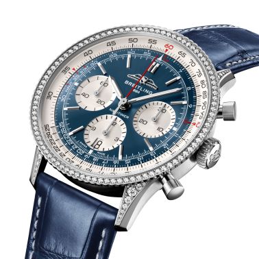 Montre Breitling Navitimer B01 Chronograph automatique lunette sertie cadran bleu bracelet cuir bleu 41 mm AB0139631C1P1