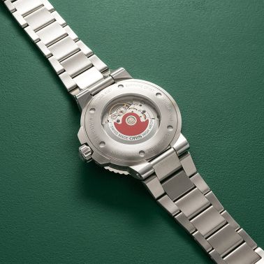 Montre Oris x Bracenet Aquis Date automatique cadran vert bracelet acier 43,5 mm