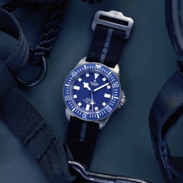 Tudor Pelagos FXD Marine Nationale automatic watch blue dial blue fabric bracelet 42 mm M25707B/24-0001