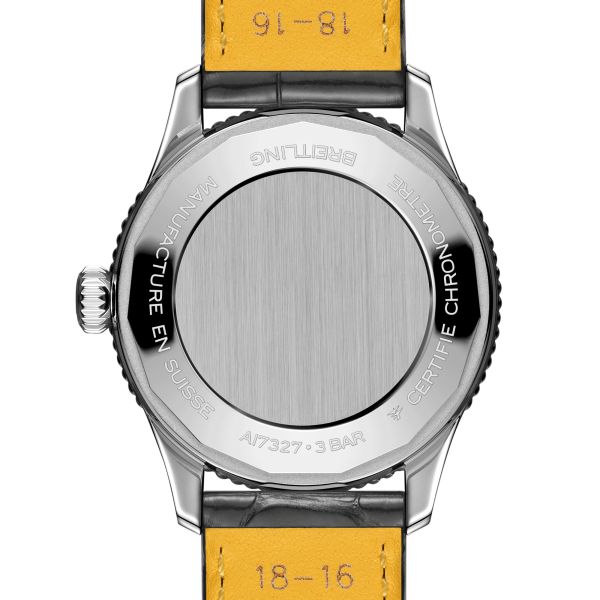 Montre Breitling Navitimer automatique cadran anthracite bracelet cuir anthracite 36 mm A17327381B1P1