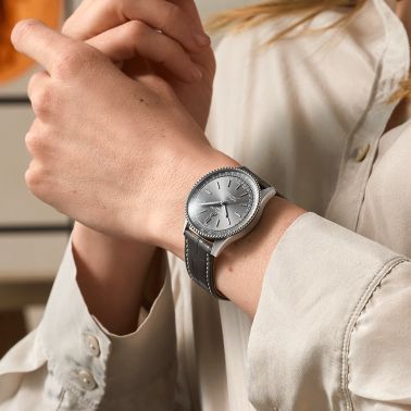 Breitling Navitimer automatic watch anthracite dial anthracite leather strap 36 mm A17327381B1P1