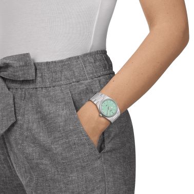 Montre Tissot PRX quartz cadran vert clair bracelet acier 35 mm T137.210.11.091.00