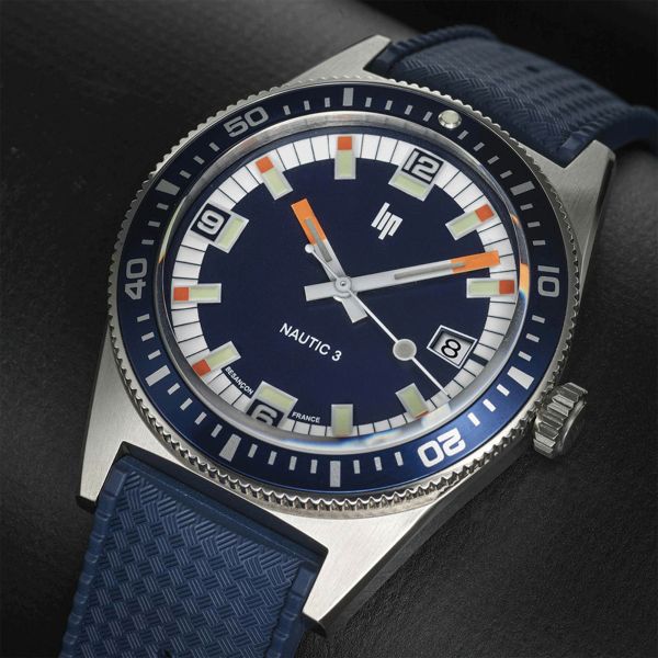 Montre Lip Nautic 3 automatique cadran bleu bracelet caoutchouc "tropic" 39 mm